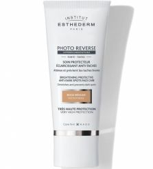 INSTITUT ESTHEDERM PHOTO REVERSE SZÍNEZETT FÉNYVÉDŐ HIPERPIGMENTÁLT BŐRRE, KÖZEPES BÉZS